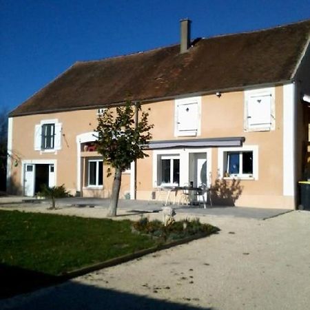 Chambre D'Hotes Bleigny-le-Carreau Екстер'єр фото